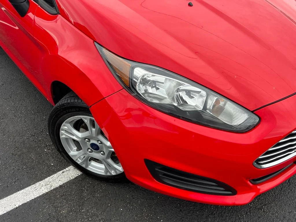 Used 2014 Ford Fiesta SE with VIN 3FADP4BJ4EM166400 for sale in Kirkland, WA