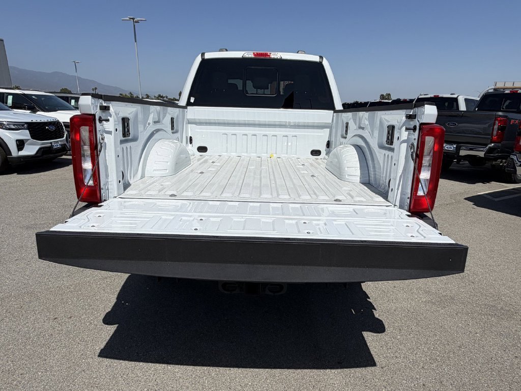 New 2026 Oxford White Ford F-250® XLT image 16