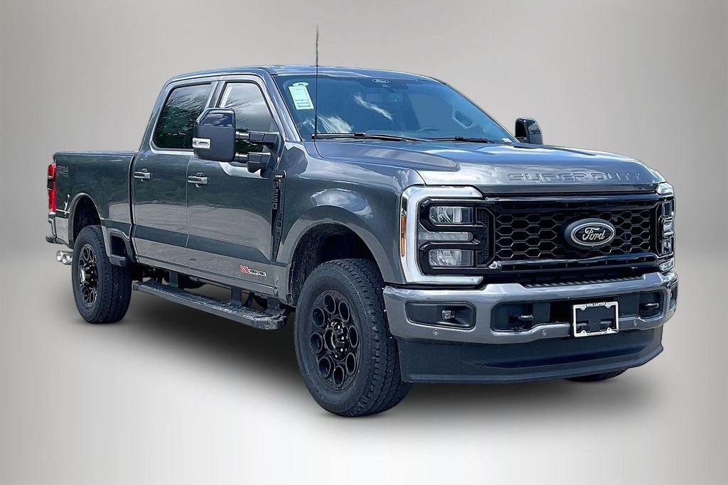 New 2026 Ford Super Duty F-250 Lariat 4D Crew Cab