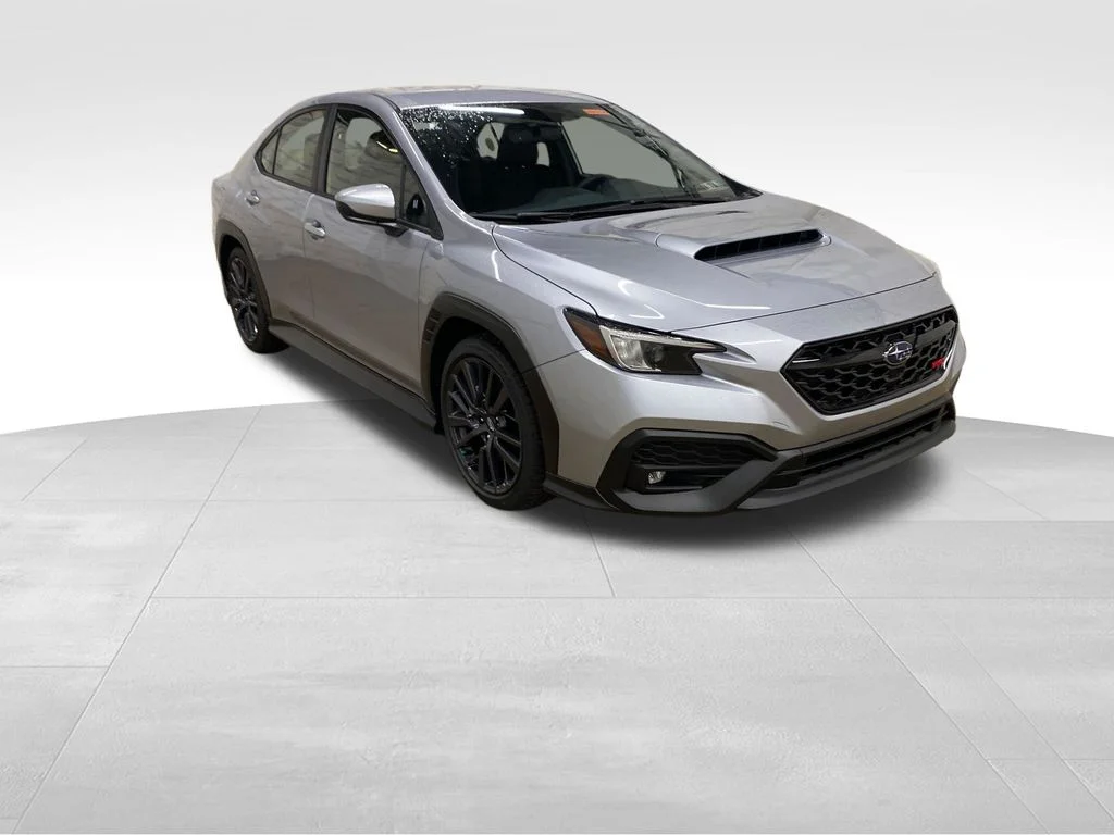 New 2026 ICE SILVER METALLIC Subaru Premium image 5