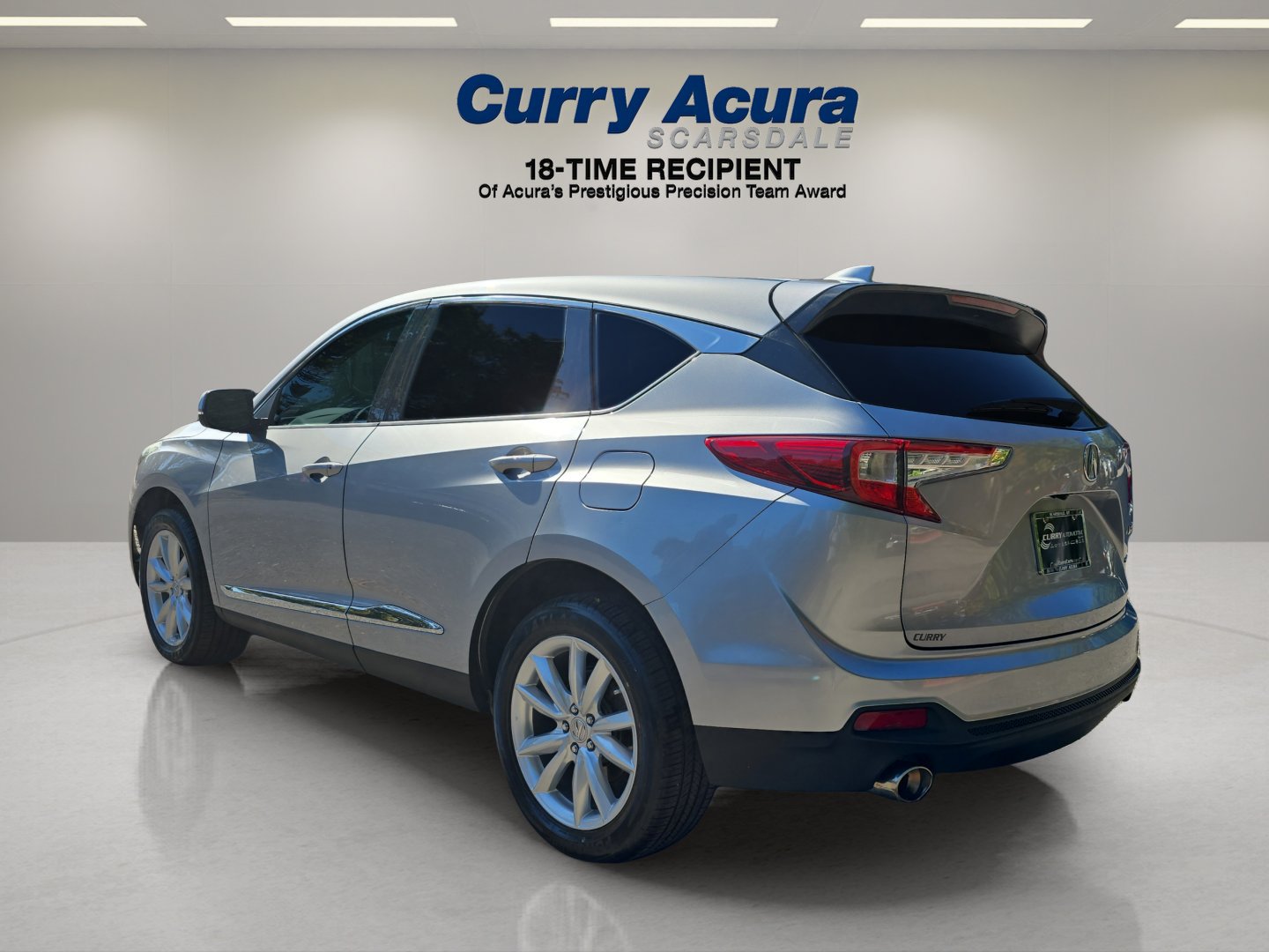 Used 2019 Silver Acura SH-AWD image 3