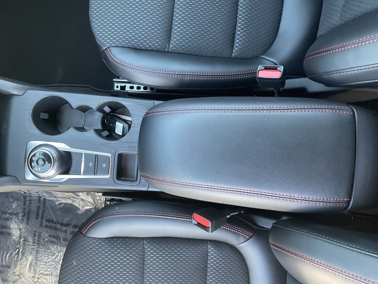 2026 Ford Escape ST-Line - Photo 21