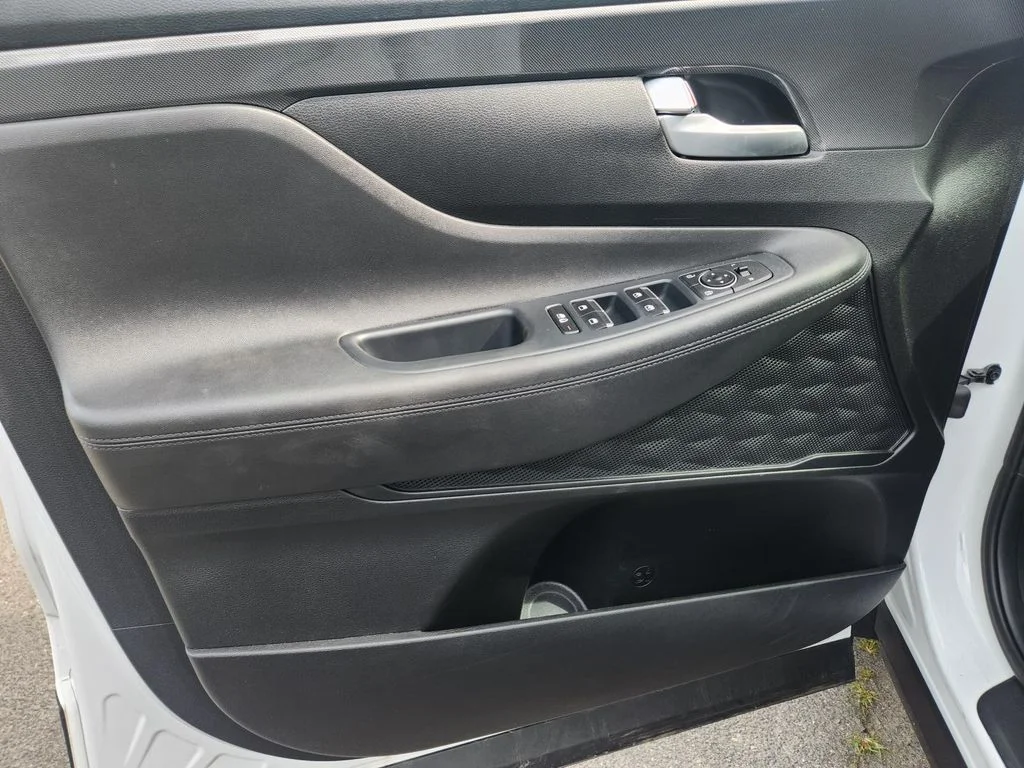 Used 2022 Gray Hyundai SEL image 12