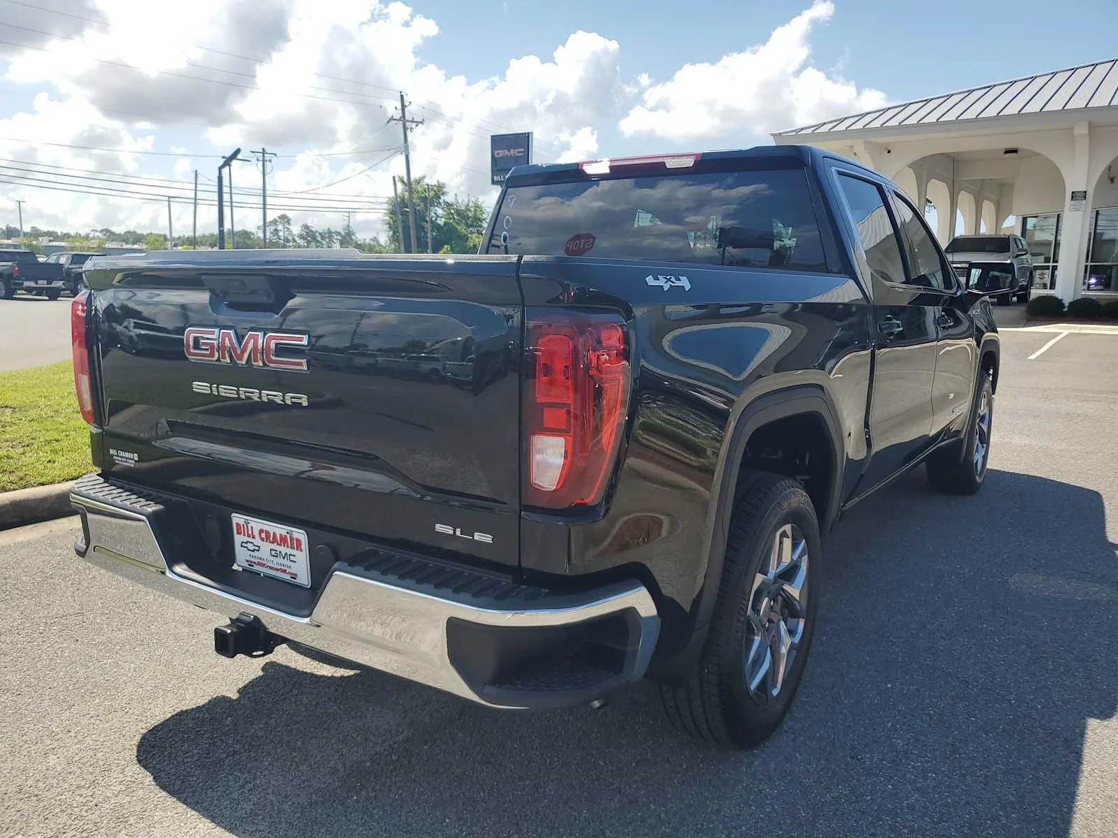 New 2026 Onyx Black GMC SLE image 6