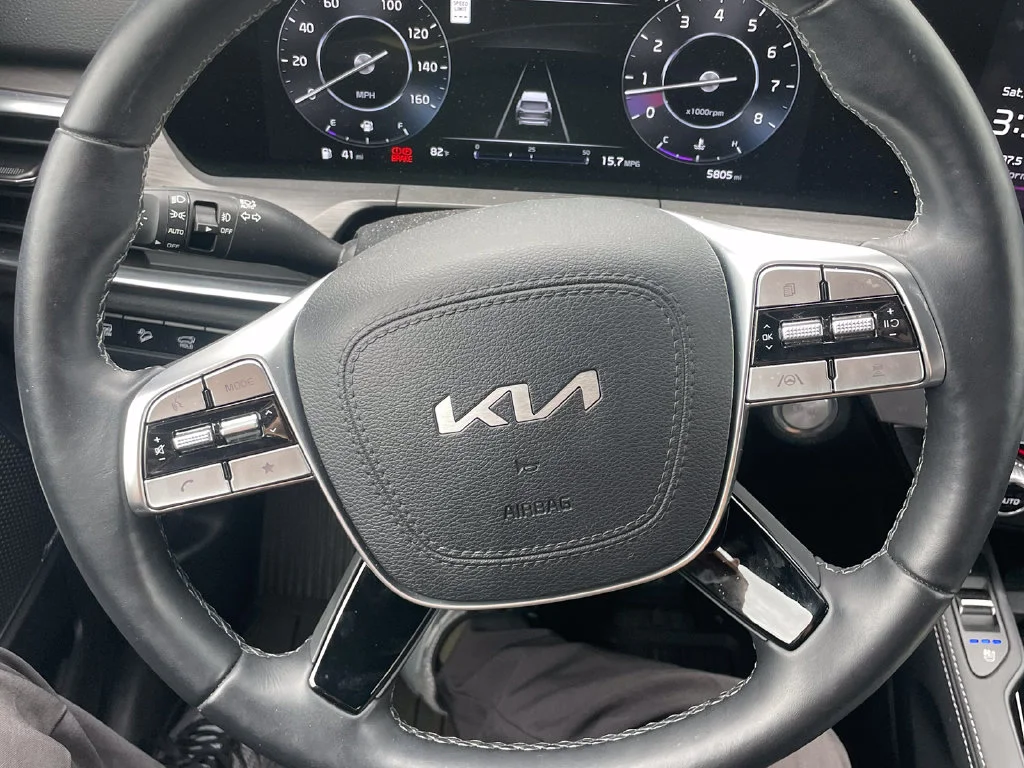 Used 2024 Gray Kia SX-Prestige X-Pro image 16