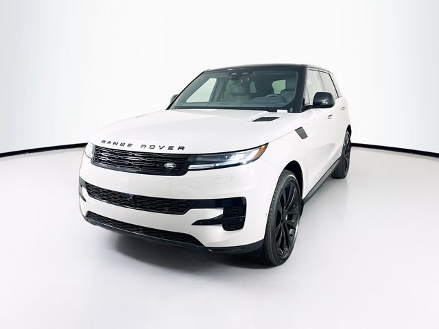 2026 Land Rover Range Rover Sport SE