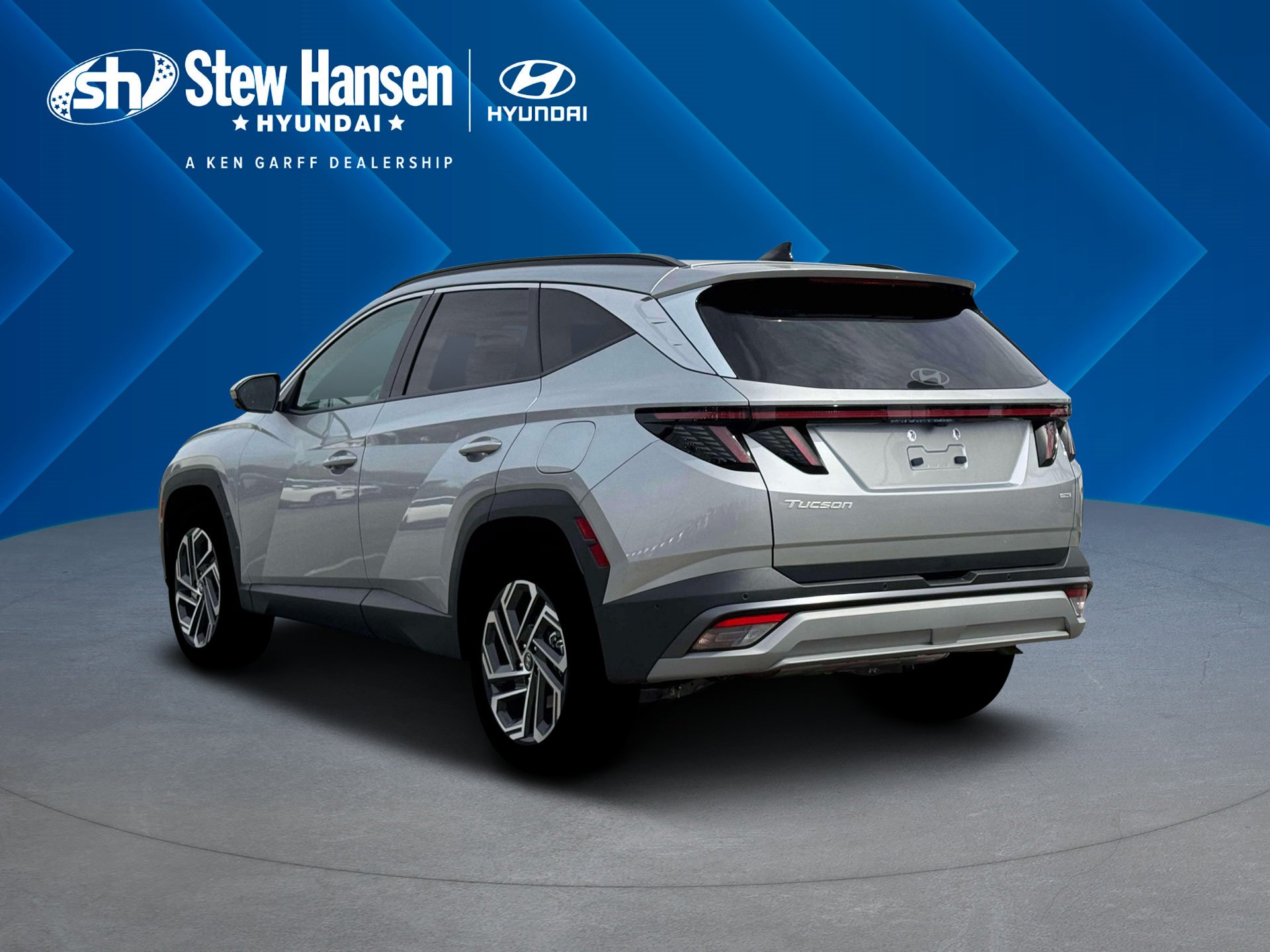 New 2026 Shimmering Silver Hyundai Limited image 5