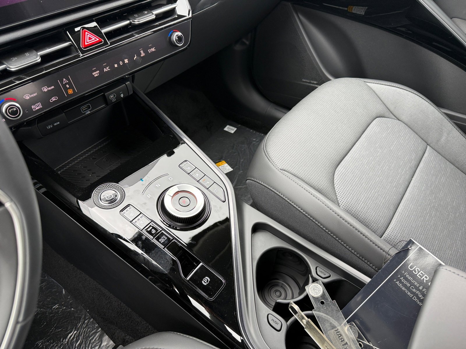 New 2026 Steel Gray Kia Wave image 13
