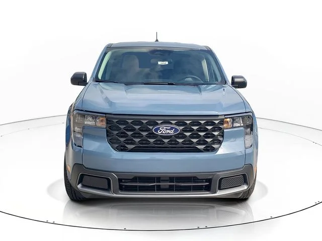 New 2026 Azure Gray Metallic Ford XLT image 2