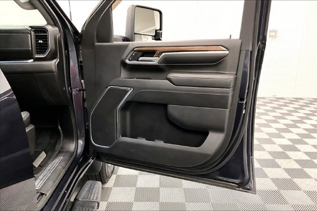 Used 2024 Dark Ash Metallic Chevrolet LT image 21