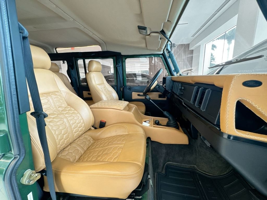 Used 1996 Green Land Rover 110 image 21