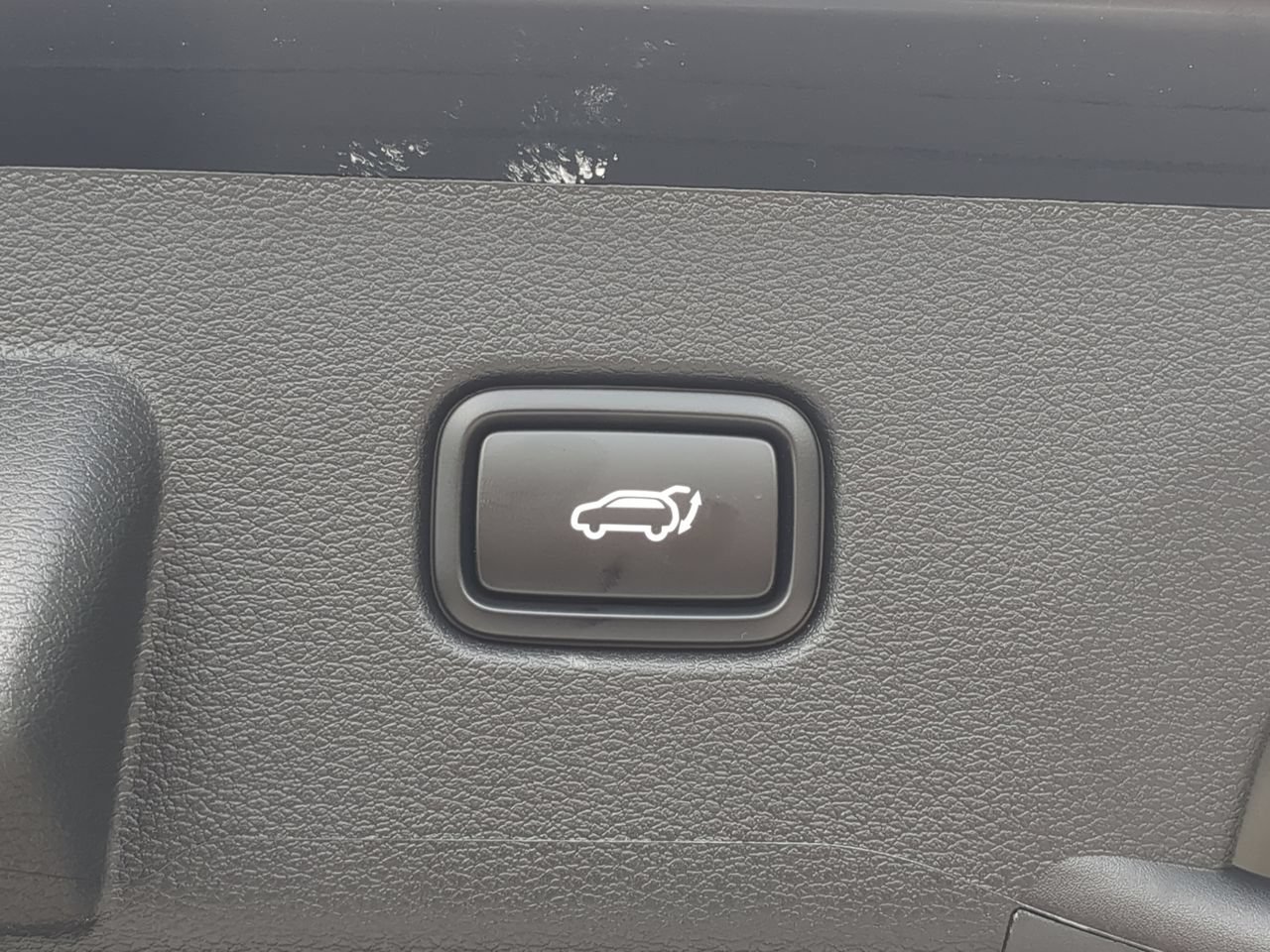 New 2026 Ebony Black Kia EX image 15