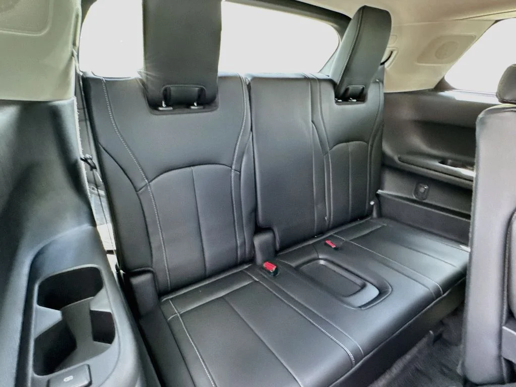 New 2027 HARBOR GRAY INFINITI Luxe FWD image 29