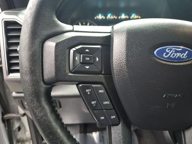 Used 2019 Silver Ford XLT image 18