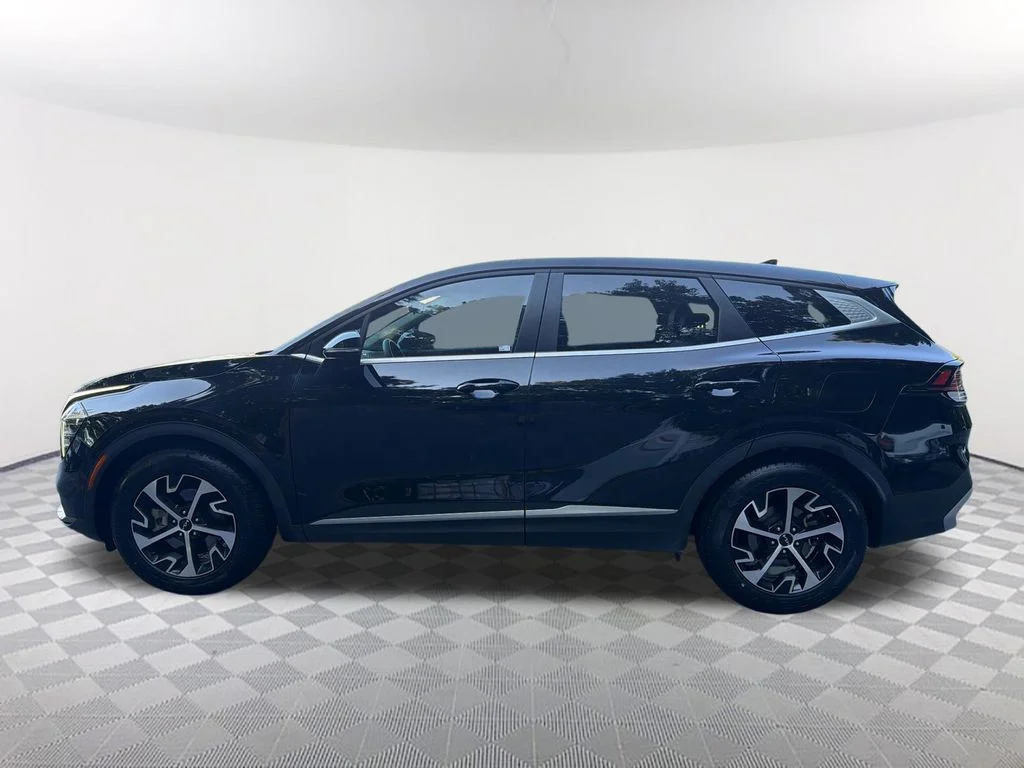 Used 2025 Black Kia EX image 8