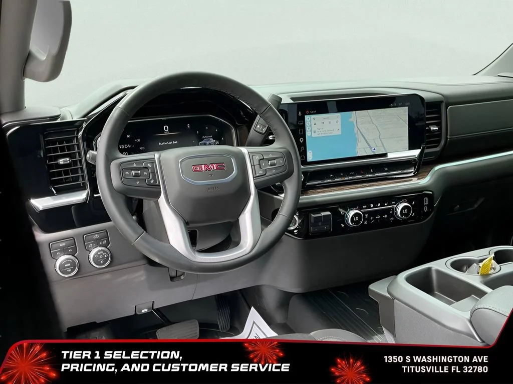 Used 2025 Onyx Black GMC Elevation image 27