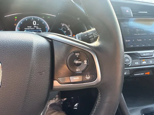 Used 2017 Gray Honda EX-L image 23
