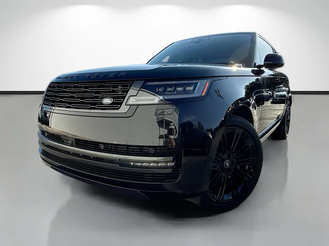 2025 Land Rover Range Rover SE
