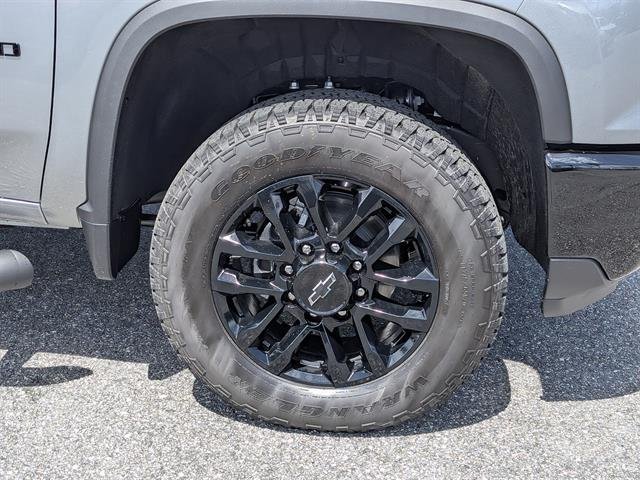 2026 Chevrolet Silverado 2500 HD Custom - Photo 10