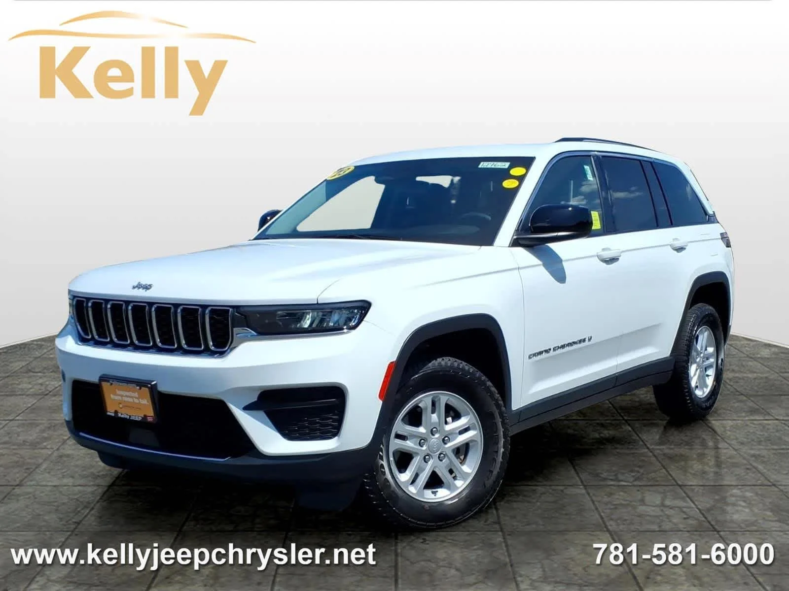 2023 Jeep Grand Cherokee Laredo