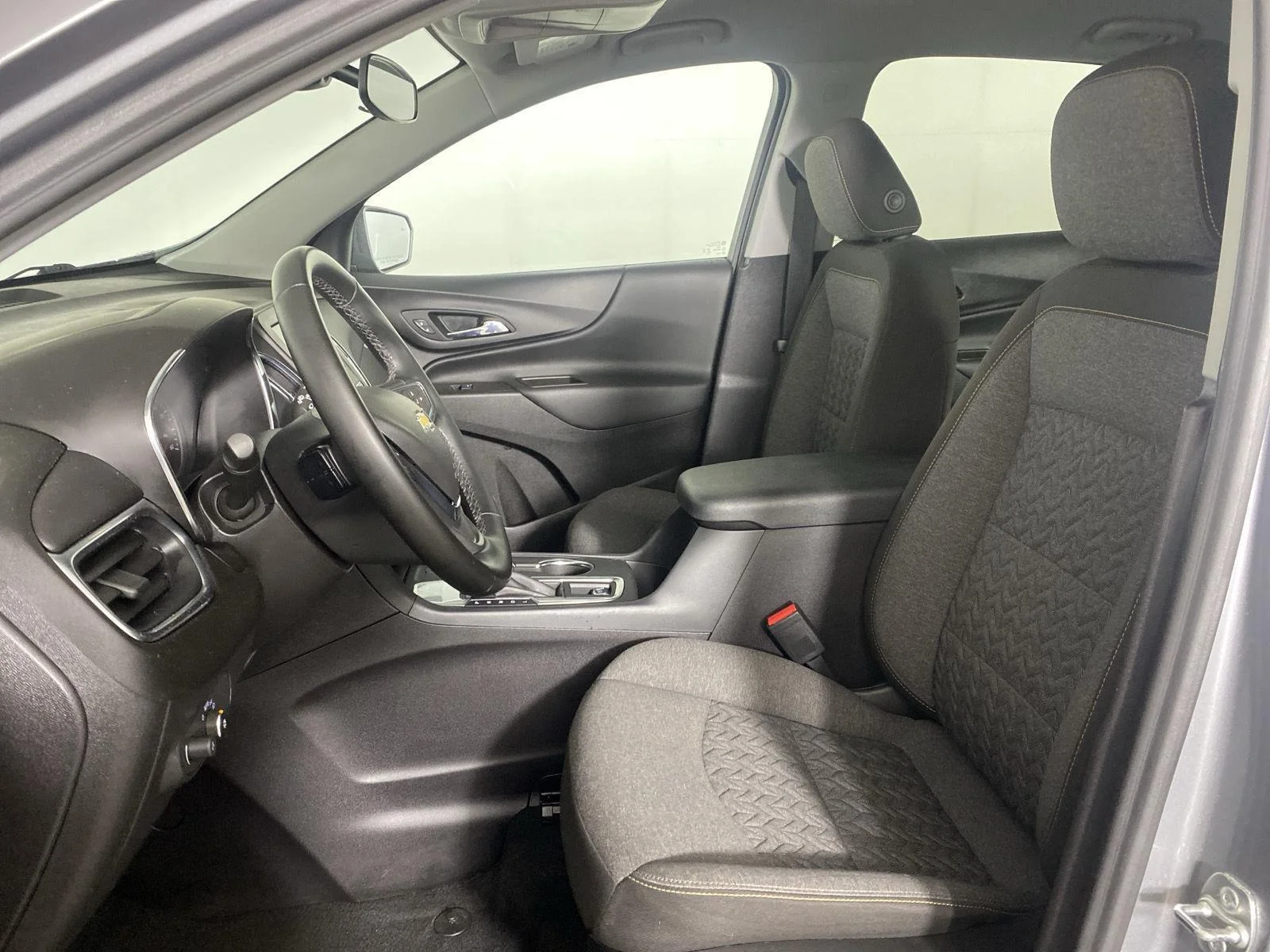 Used 2024 Sterling Gray Metallic Chevrolet LT image 10
