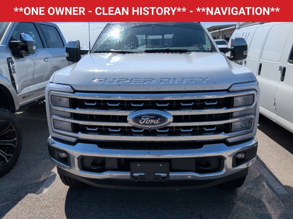 Used 2026 Oxford White Ford Lariat image 2