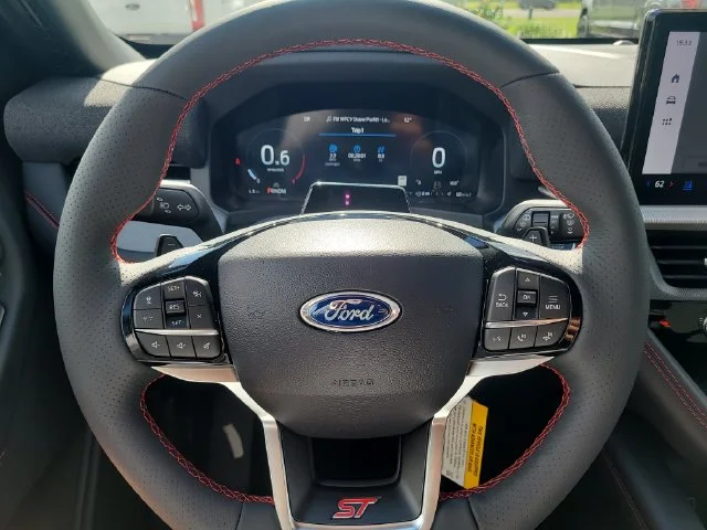 New 2027 Gray Metallic Ford ST image 30