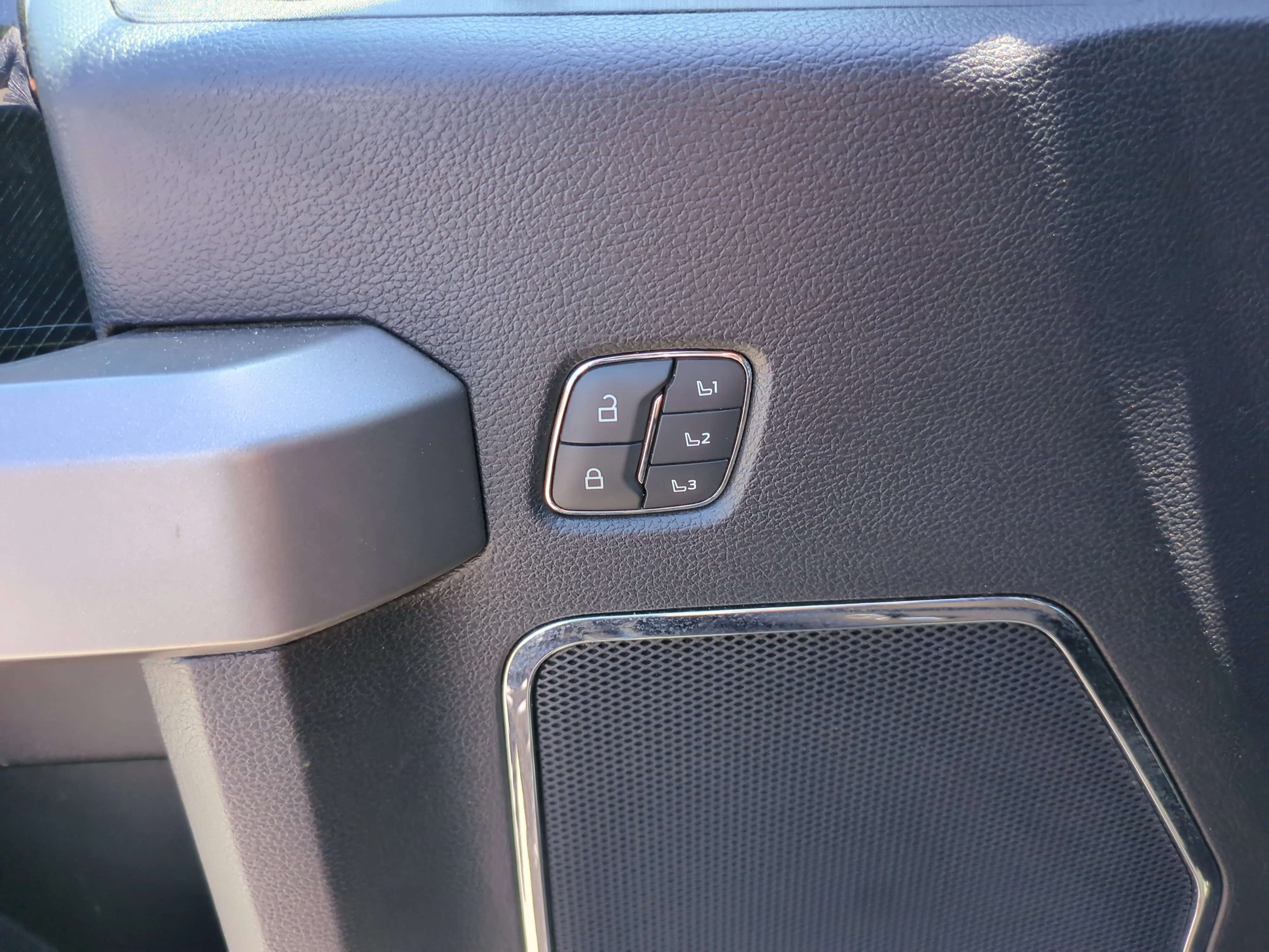 Used 2021 Agate Black Metallic Ford Platinum image 16