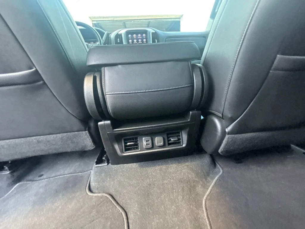 Used 2020 Black GMC SLT image 18