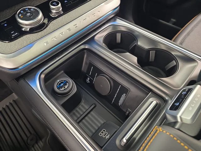 New 2027 Agate Black Metallic Ford Tremor® image 38