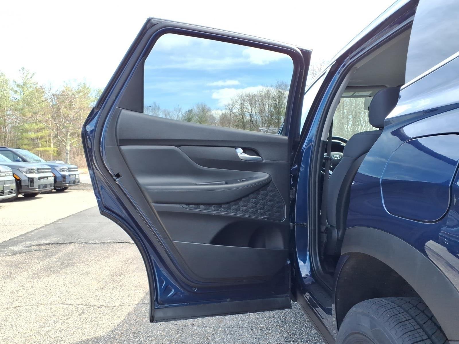 Used 2023 Stormy Sea Hyundai SEL image 14