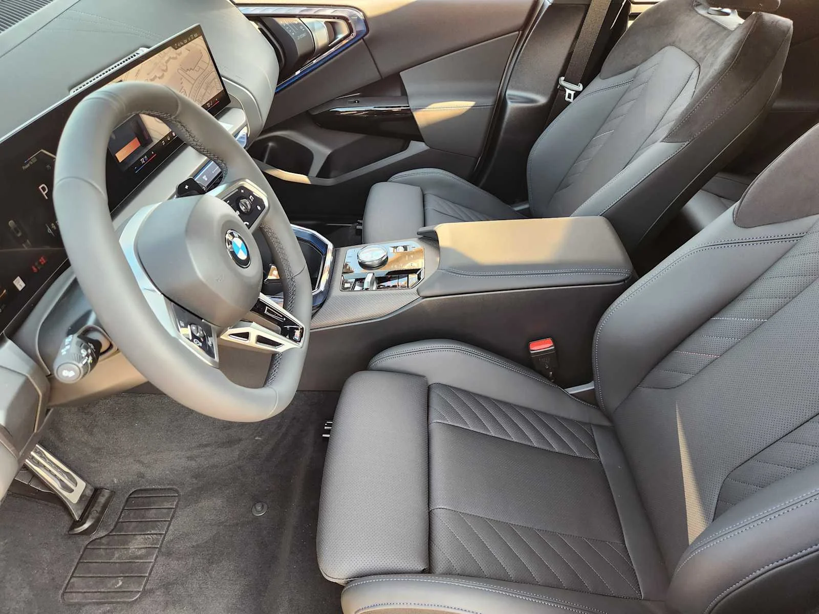 New 2026 Brooklyn Grey Metallic BMW 30 xDrive image 4