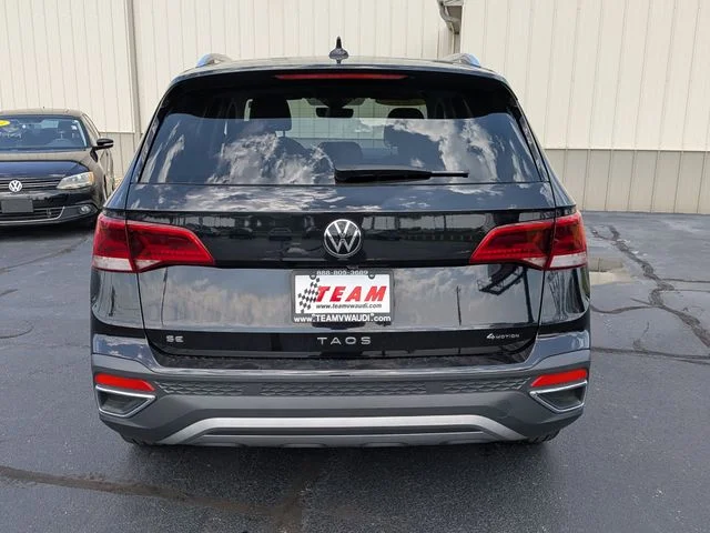 Used 2022 Gray Volkswagen 1.5T SE image 6