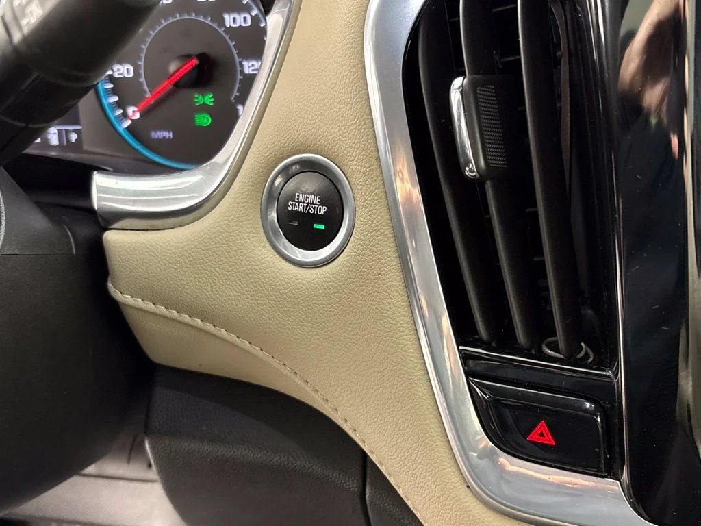 Used 2022 Blue Chevrolet LS image 37