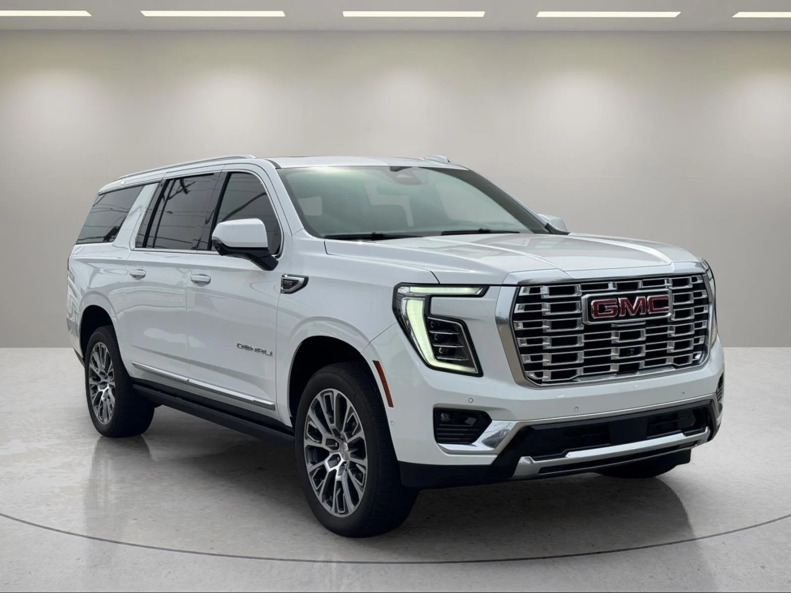 Used 2026 Summit White GMC Denali image 7