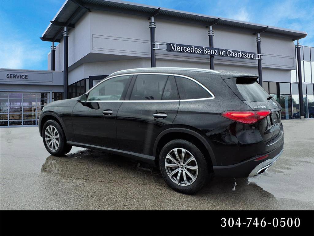 Certified Used 2026 Black Mercedes-Benz GLC 300 image 5