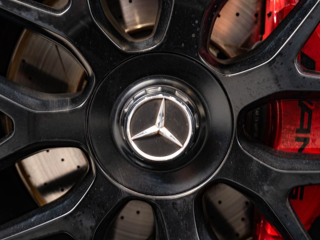 Used 2021 Designo Cardinal Red Metallic Mercedes-Benz GLE 63 S AMG® image 8
