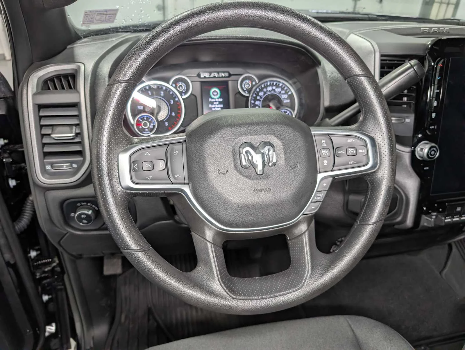 Used 2025 Diamond Black Crystal Pearlcoat Ram Tradesman image 40