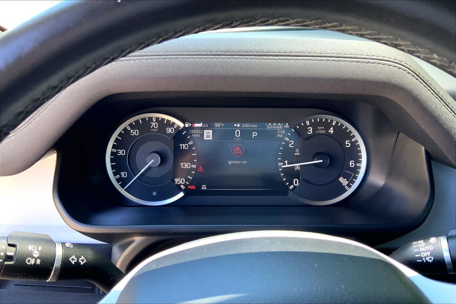 Used 2023 Fuji White Land Rover S image 24