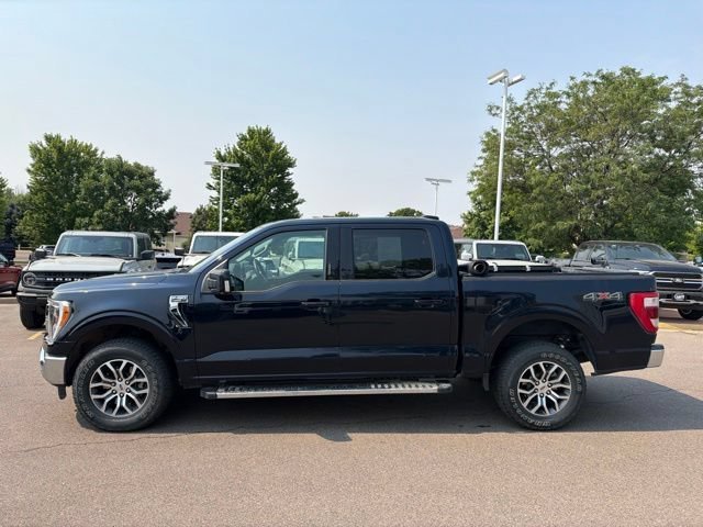 Used 2021 Blue Metallic Ford LARIAT image 5