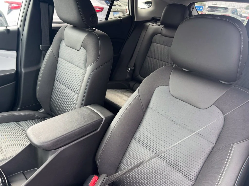 New 2026 Summit White Chevrolet LT image 14