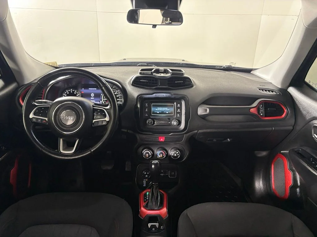 Used 2016 Black Jeep Trailhawk image 37
