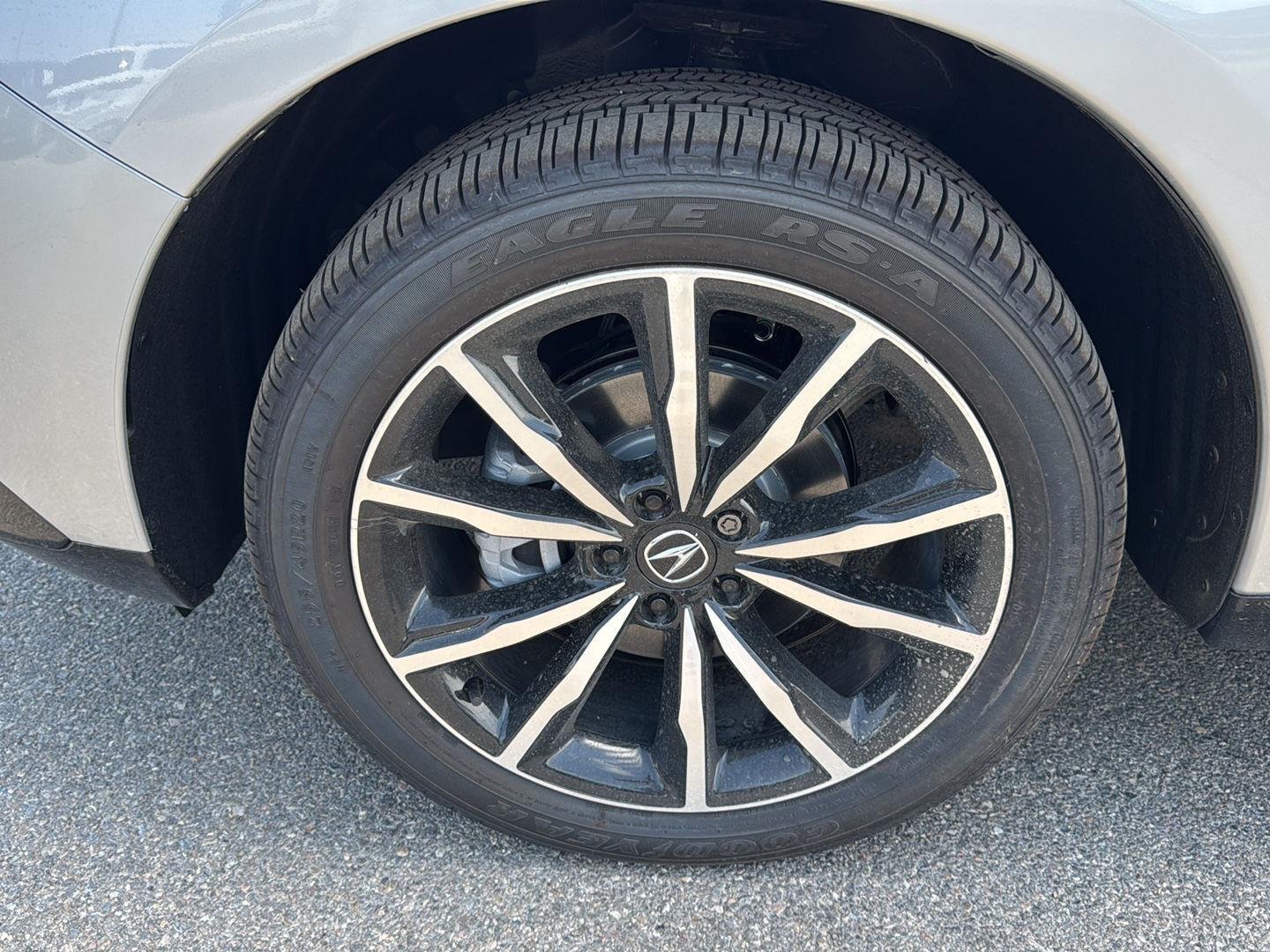 New 2026 Solar Silver Metallic Acura w/A-Spec Advance Package image 10