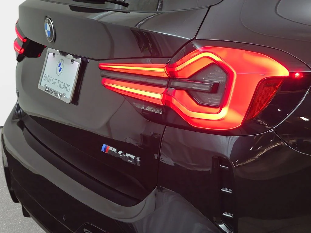 Used 2024 Black Sapphire Metallic BMW M40i image 36