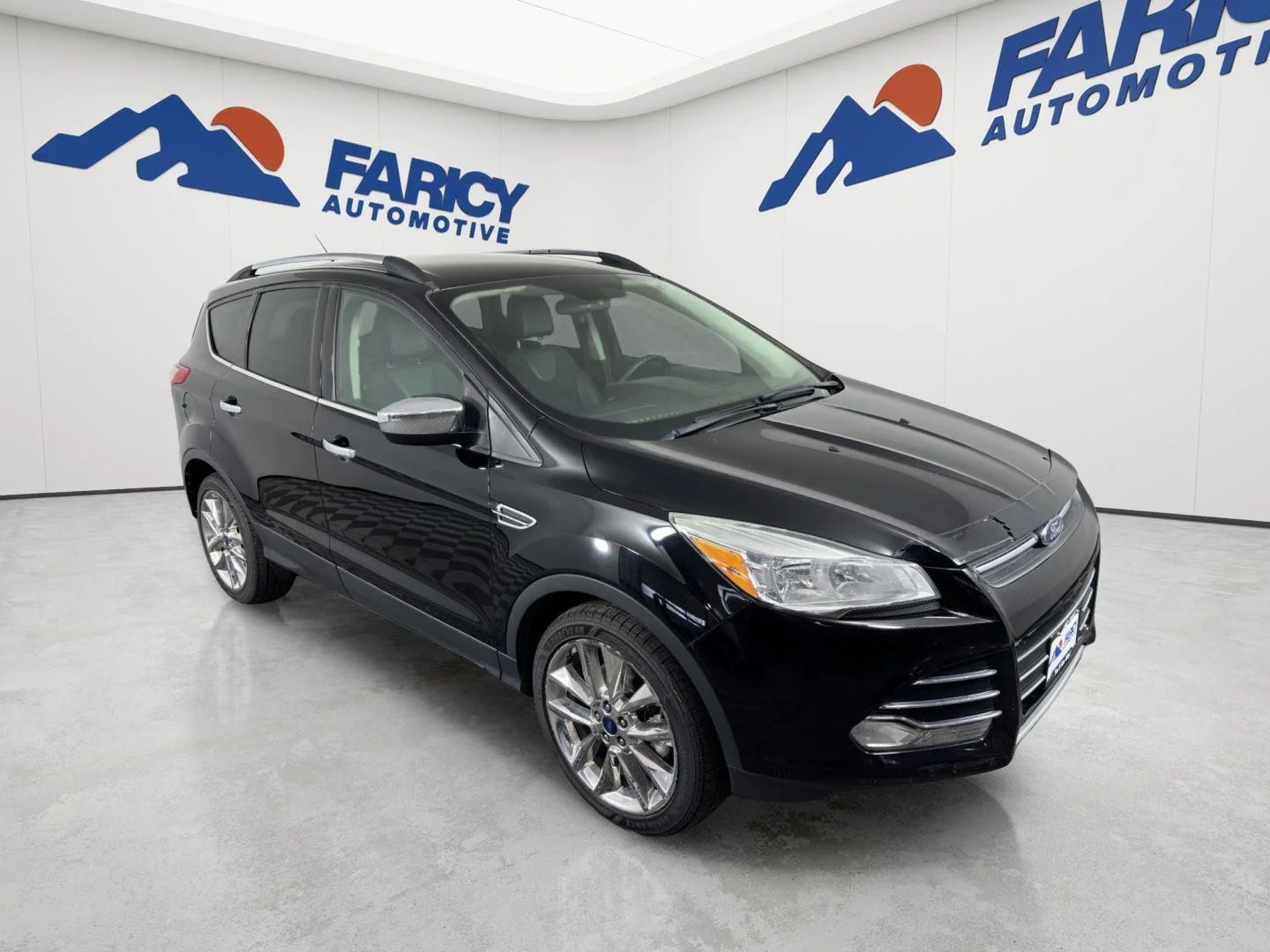 Used 2016 Shadow Black Ford SE image 10