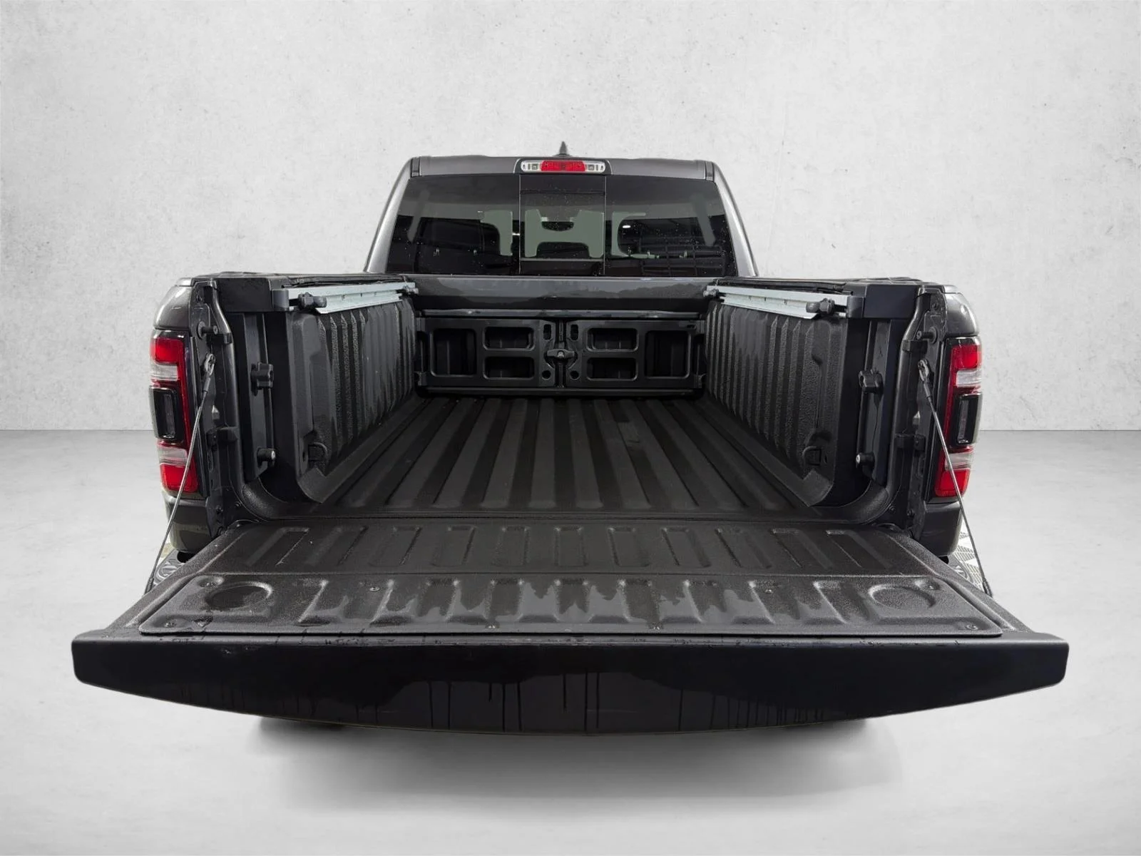 Used 2020 Granite Crystal Metallic Clearcoat Ram Rebel image 19
