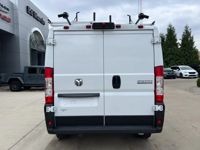 Used 2025 White Ram TRADESMAN image 4
