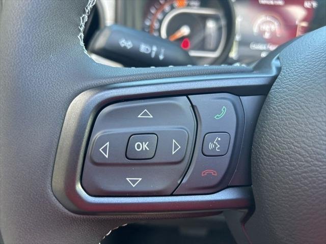 2025 Jeep Wrangler 4-Door Willys - Photo 46