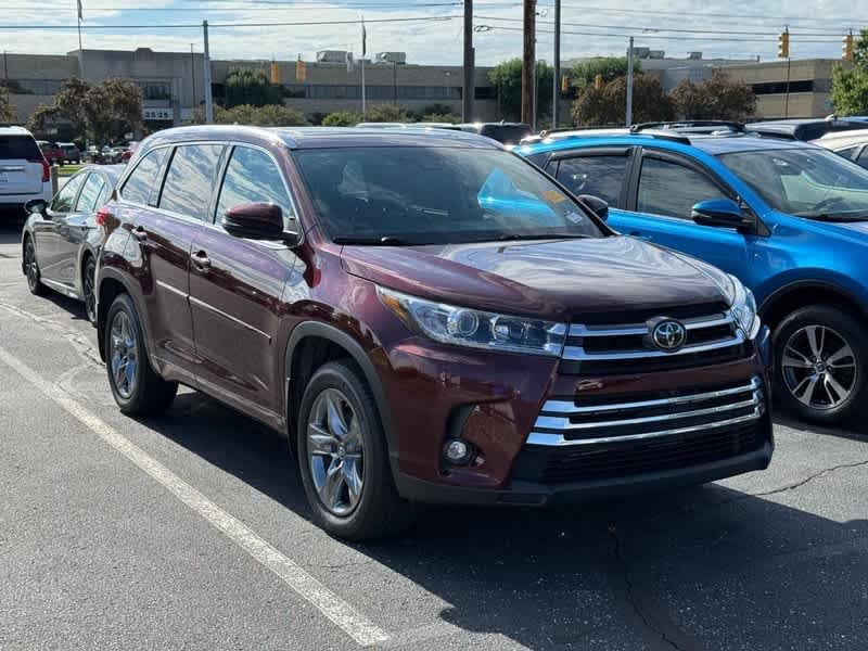 2019 Toyota Highlander Limited Platinum
