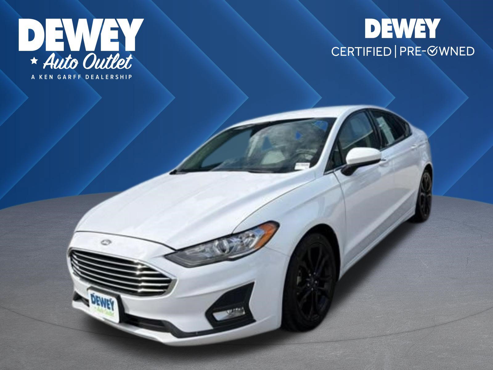 Used 2019 Oxford White Ford SE image 1